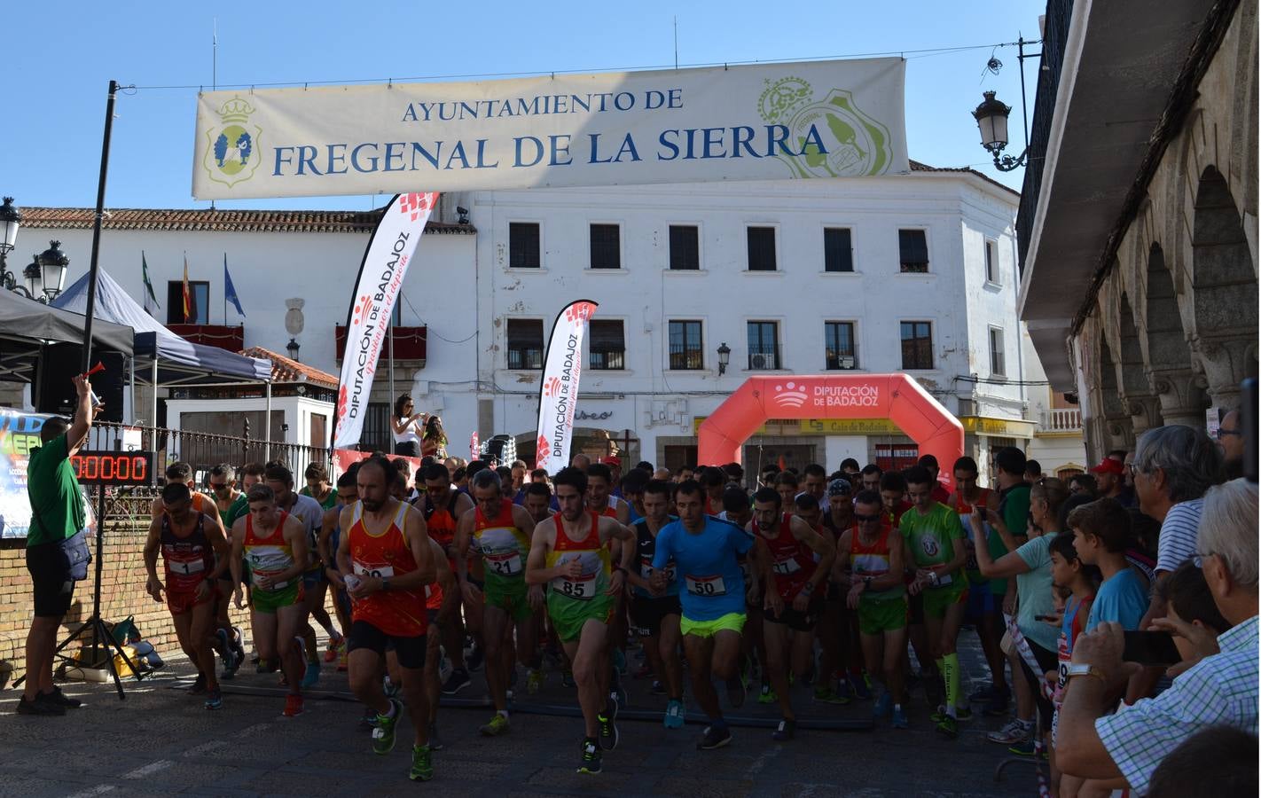 Sofocante calor y alrededor de 180 inscritos en la 34ª Carrera Popular de Fregenal
