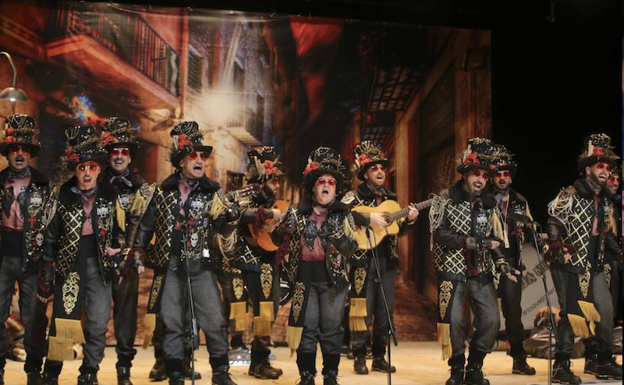'Los Oveja Negra' durante su actuación este jueves en el Palacio de Congregos 