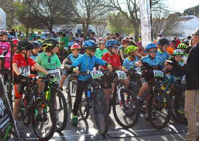 Imagen secundaria 1 - Algunos momentos de la competción 