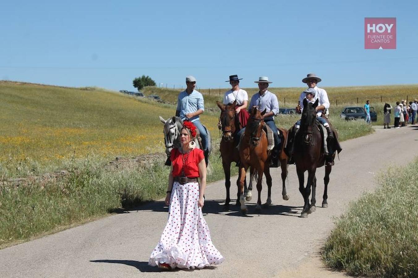 Cientos de romeros partieron ayer en este caminar, en una jornada en las que les acompañó el buen tiempo