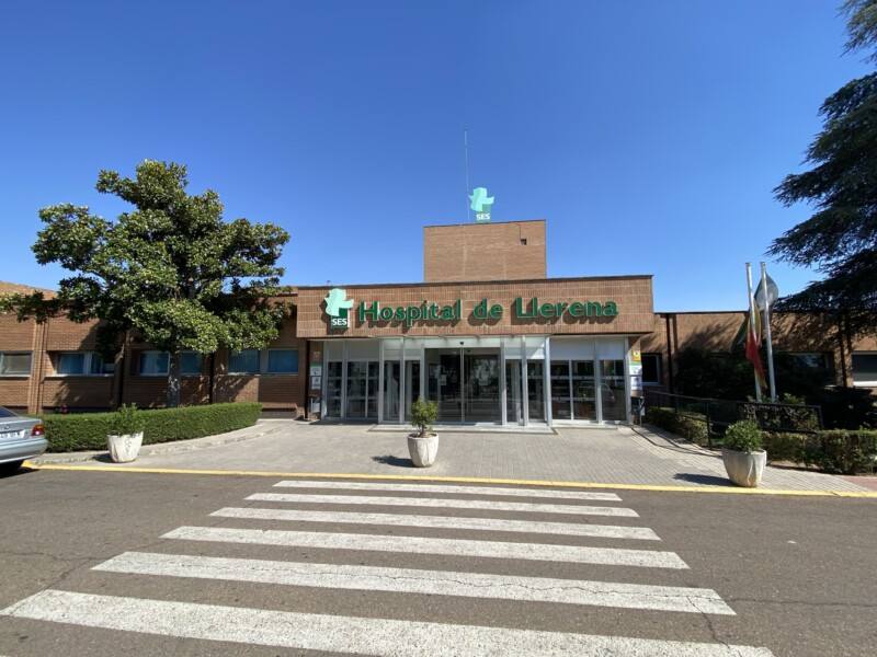 El Área de Salud de Llerena-Zafra tiene un paciente ingresado por covid-19 y notifica una mujer fallecida