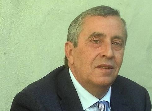 Galván esgrime su condición de aforado para no declarar en Zafra