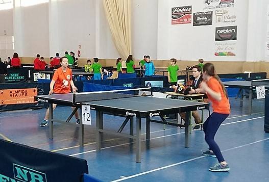 La localidad acoge el domingo el torneo clasificatorio para el Campeonato Nacional de tenis de mesa