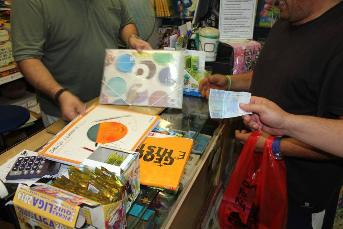 Imagen del año pasado momento de la compra de libros de textos.