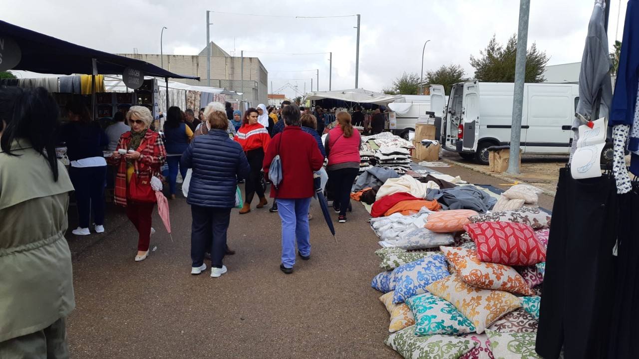 El mercadillo cambia de sitio