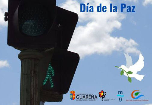 El Semáforo de la Paz fue la cita de este año de los escolares de Guareña.