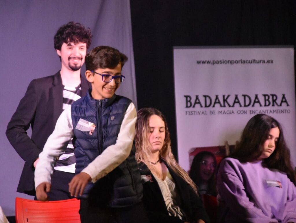 Hipnosis y humor con Sete Martín y su espectáculo 'Badakadabra'