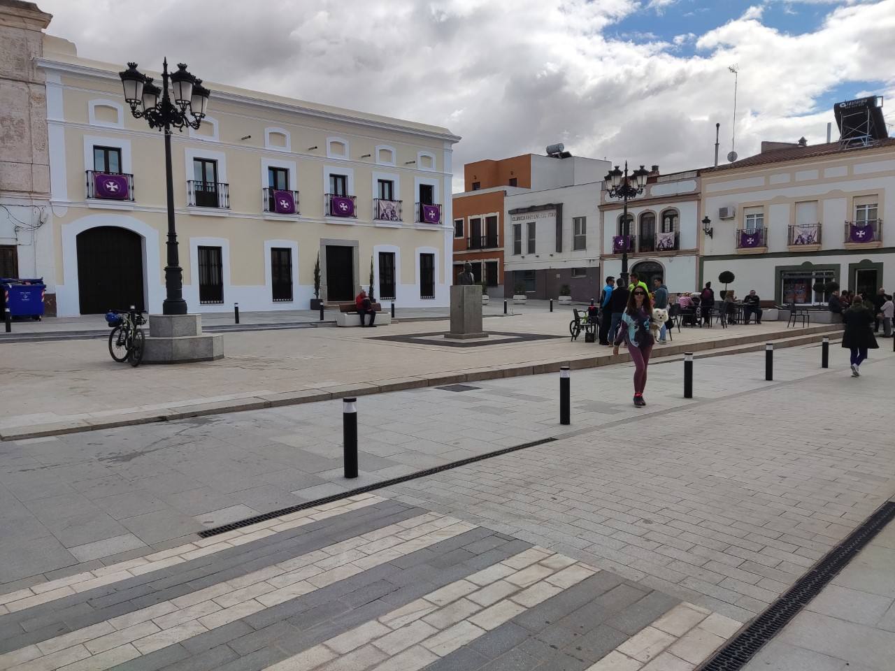 Otra panorámica de la plaza San Gregorio.