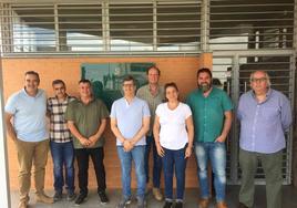 De izda a drcha.: Roberto García, Abel González, Cristian Néstor, Alberto Ballori, Miguel Gallego, Marcela López, Juan Carlos Fernández y Antonio Gallego.