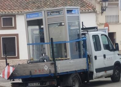 Imagen secundaria 1 - Retirada de las cabinas telefónicas de Guareña. 