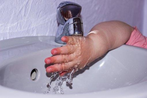 El pleno aprueba la modificación de la ordenanza reguladora del servicio de agua