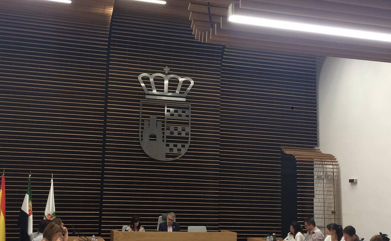 Pleno del Ayuntamiento de Herrera del Duque. 