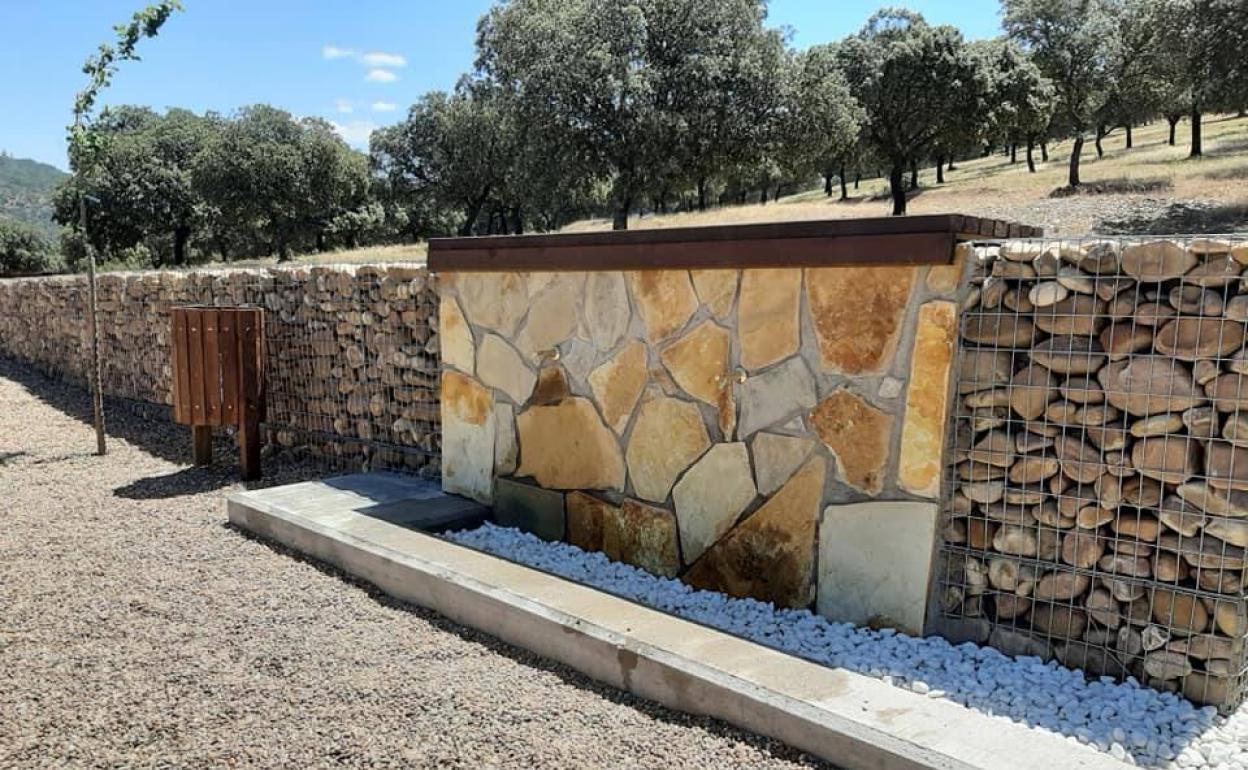 El Ayuntamiento de Herrera del Duque apuesta por el buen uso de la Fuente del Borbollón