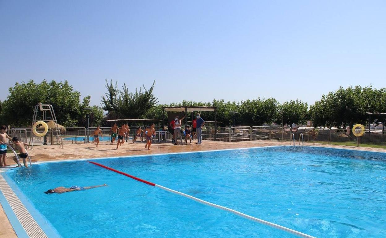 El Ayuntamiento de Herrera del Duque amplía su oferta con más plazas para el campamento de Verano