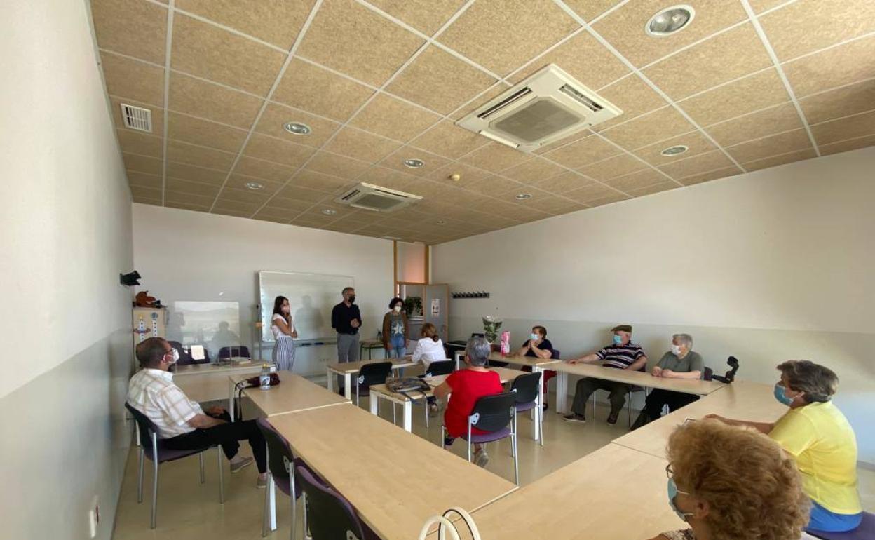 El Ayuntamiento de Herrera del Duque retoma el Taller de Memoria para personas mayores
