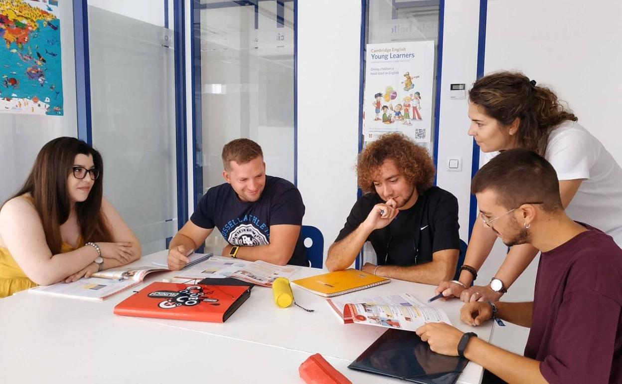El Ayuntamiento de Herrera del Duque ofrece un Curso intensivo de inglés