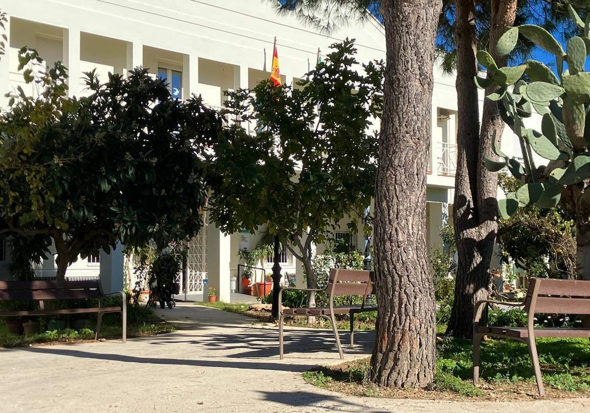 La Junta de Extremadura financiará nuevos centros residenciales para mayores