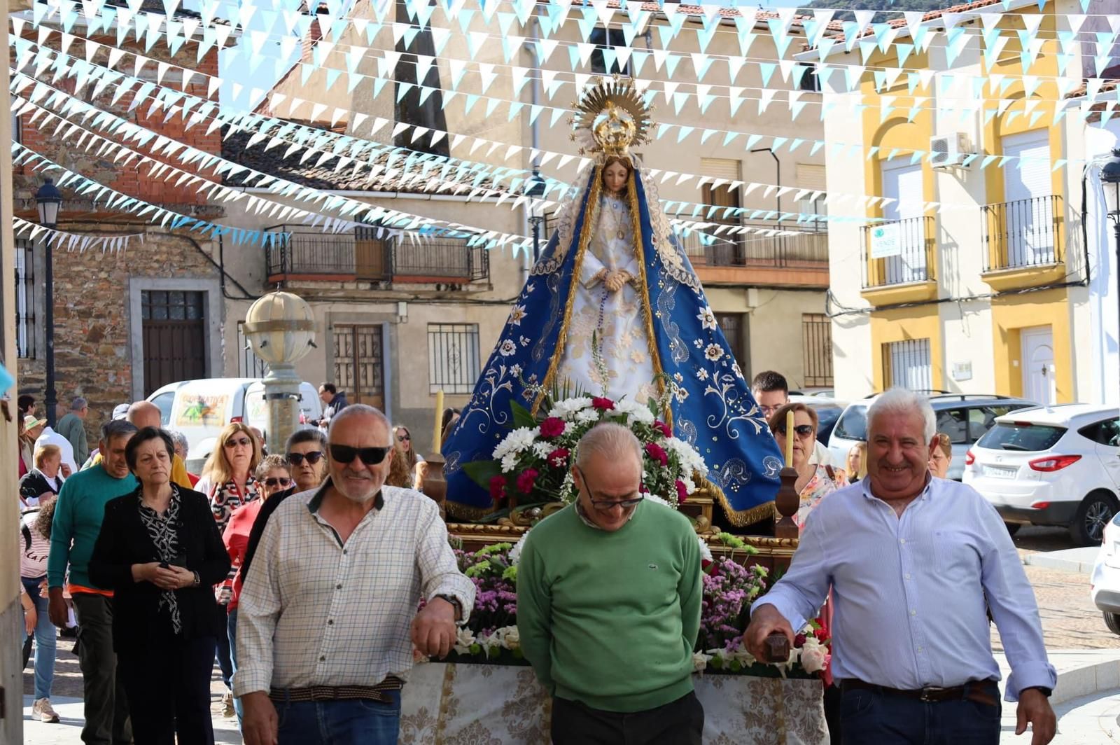 Peloche celebró su tradicional Romería de la Virgen del Espino