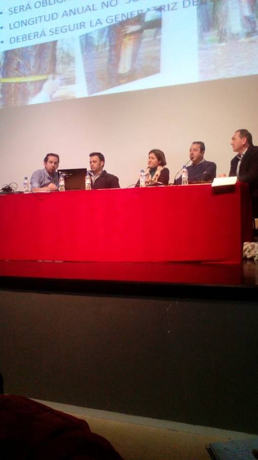 Ténicos de Medio Ambiente de la Junta de Extremadura.