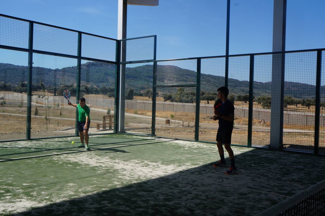 Dieciocho parejas se han inscrito este año en la III liga local de pádel