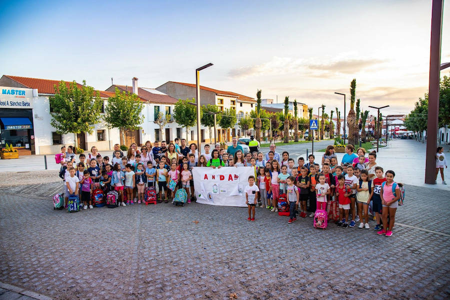 Escolares herrereños participando en una de las actividades que le han valido el premio./AYTO
