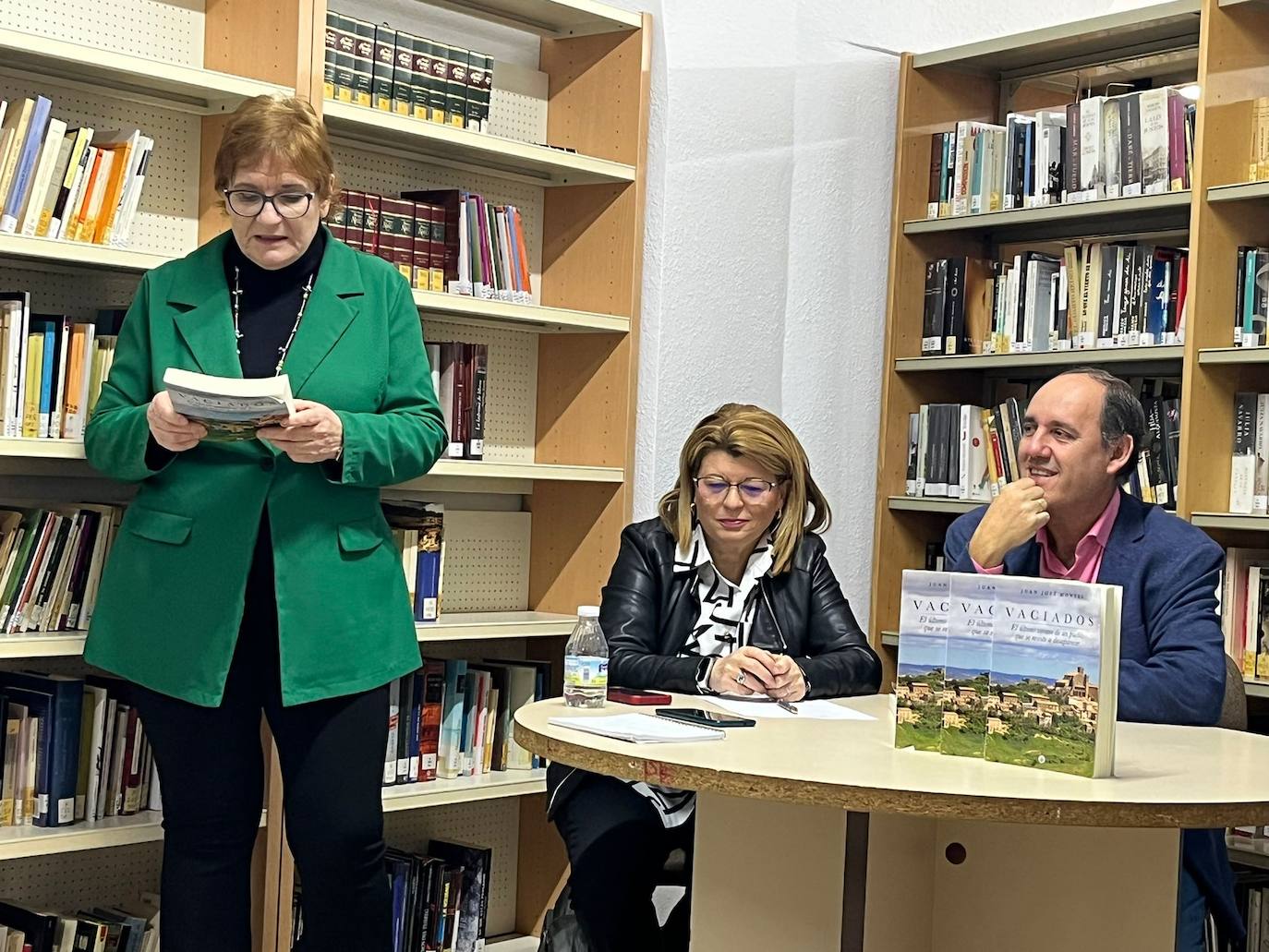 Juan José Montes «reivindica» la España rural en su ultima novela «Vaciados»