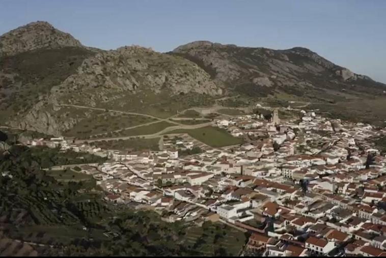 El nº total de turistas que nos han visitado de Enero a Febrero de 2023 ha sido de 1.826