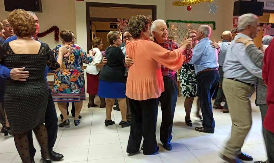 Baile anterior en el Hogar del Pensionista II.