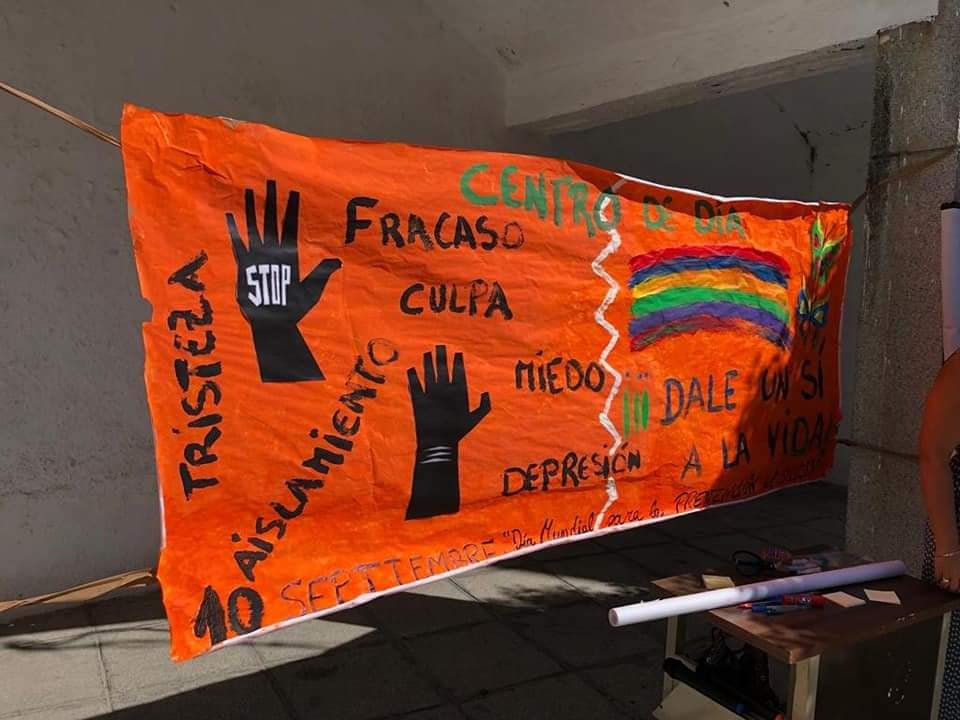 Pancarta instalada el pasado año en la Plaza Mayor de Jaraíz de la Vera.