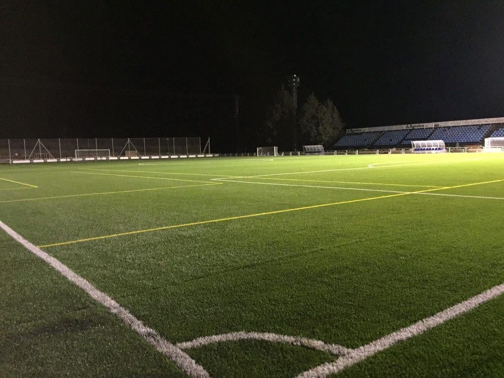 Campo de fútbol del polideporti municipal de Jaraíz.