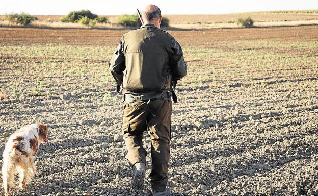 La Federación Extremeña impartirá el curso del cazador