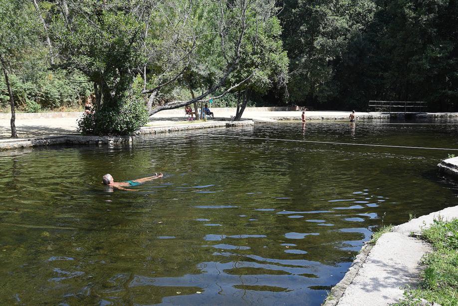 La Lámina de agua es extensa. Da para cansarse haciendo unos largos.