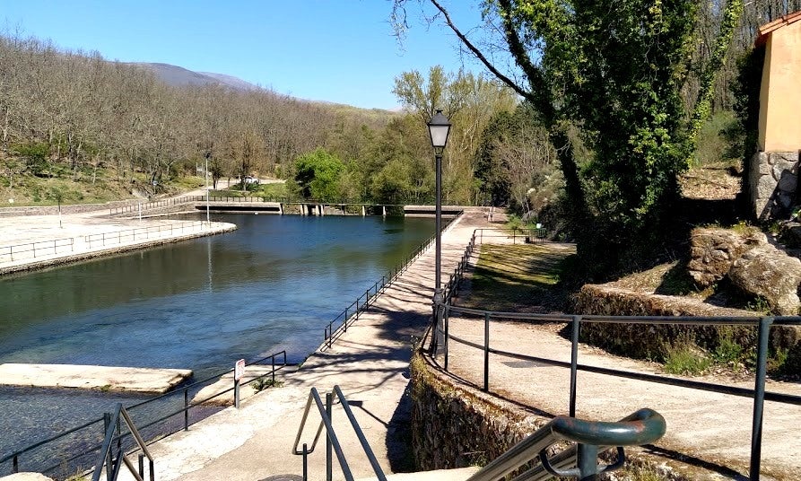 Piscina natural del Lago. 