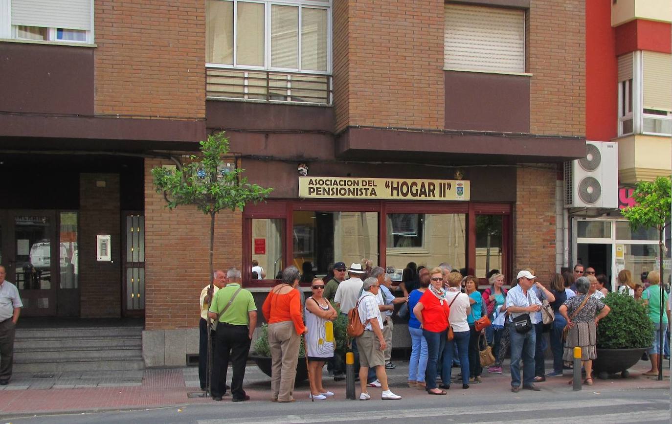 Sale a concurso el bar del hogar del pensionista de nuevo