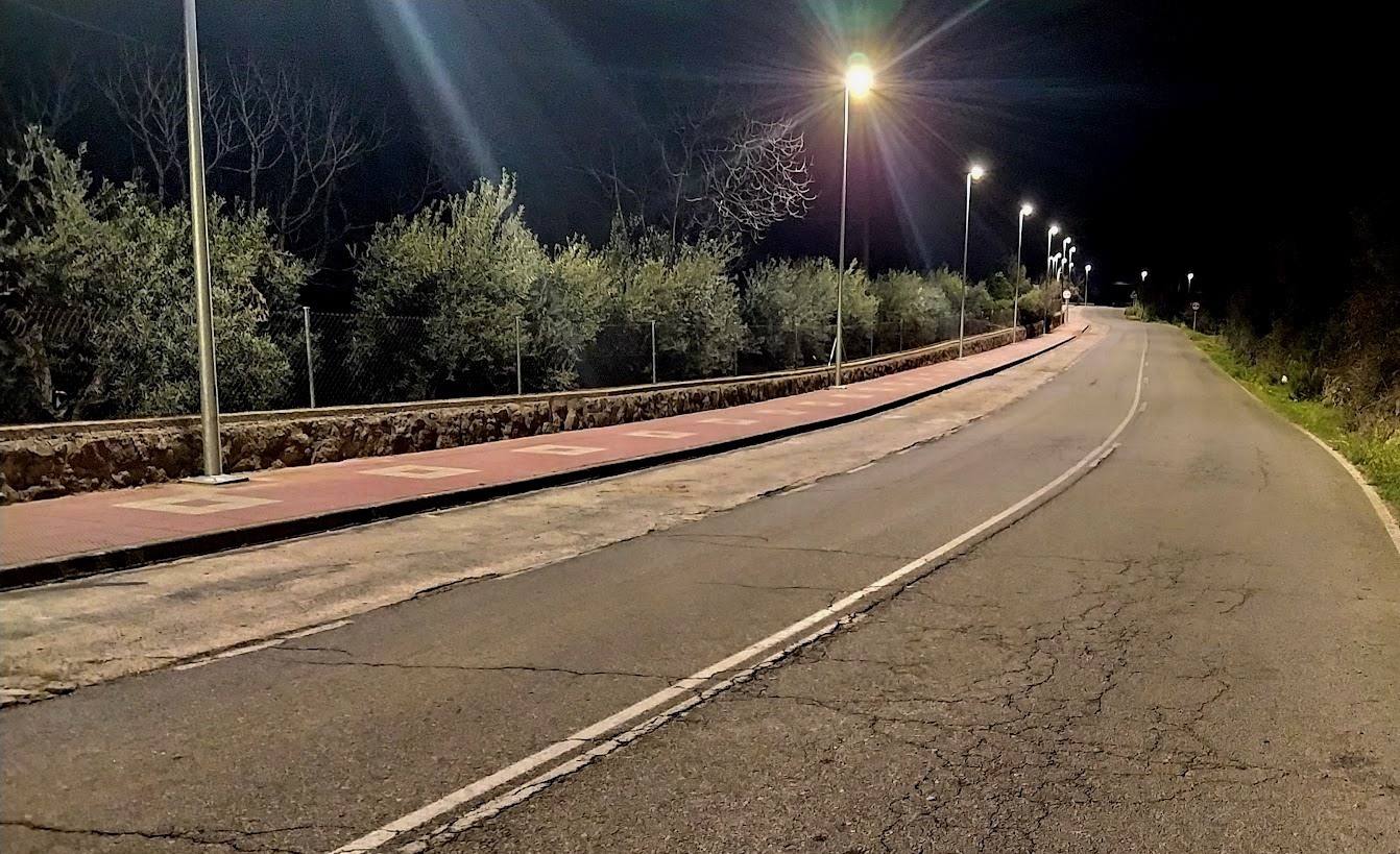 El alumbrado de la carretera Jaraíz-Collado se prolonga hasta el límite del término municipal