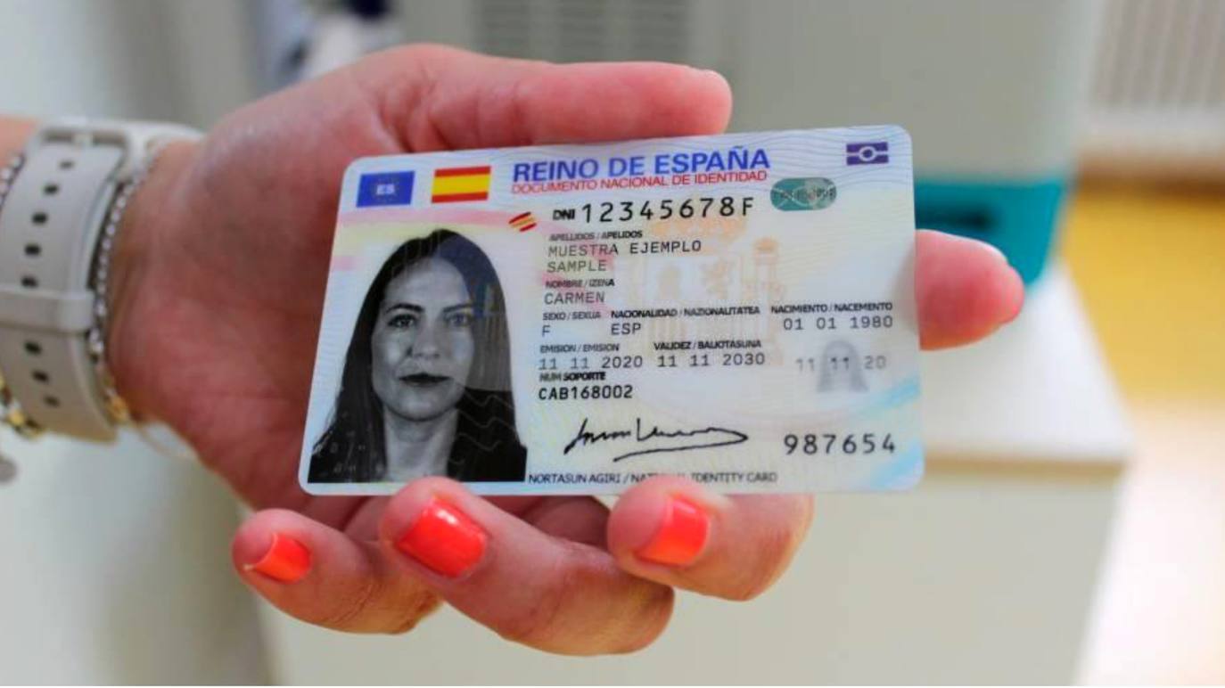Los días 8 y 9 de mayo, renovación y obtención del DNI