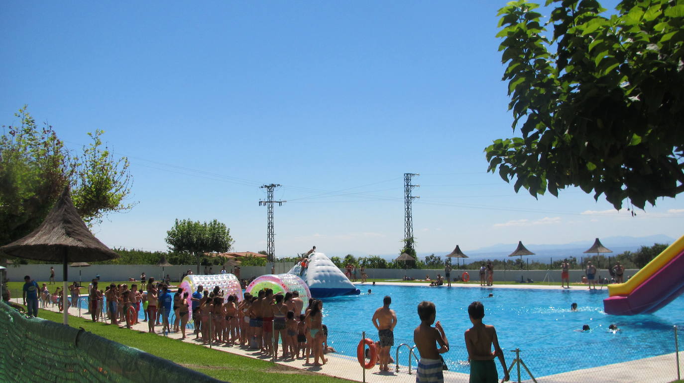 Del 3 de julio al 1 de septiembre, los cursos de natación de 2023