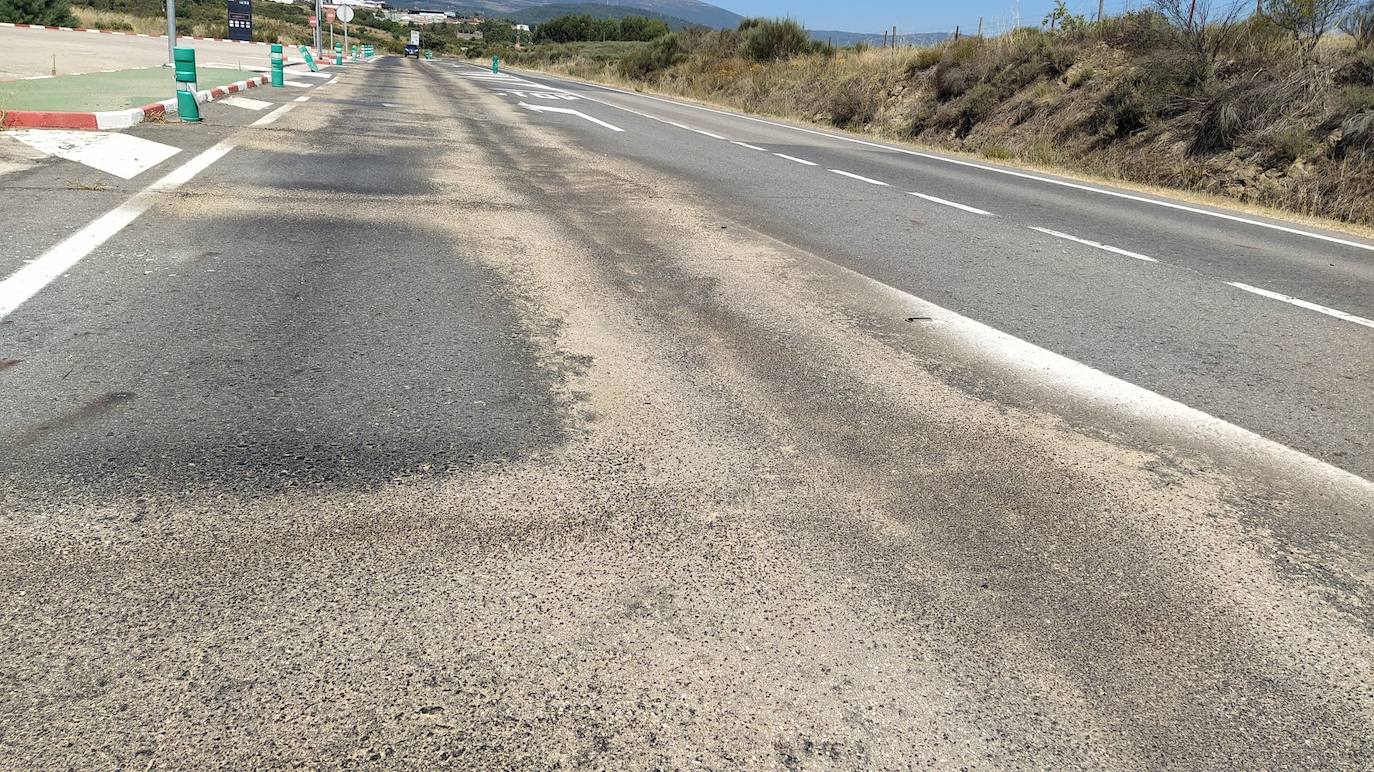 El Ayuntamiento solicita a la Junta el arreglo integral de la carretera comarcal EX-392