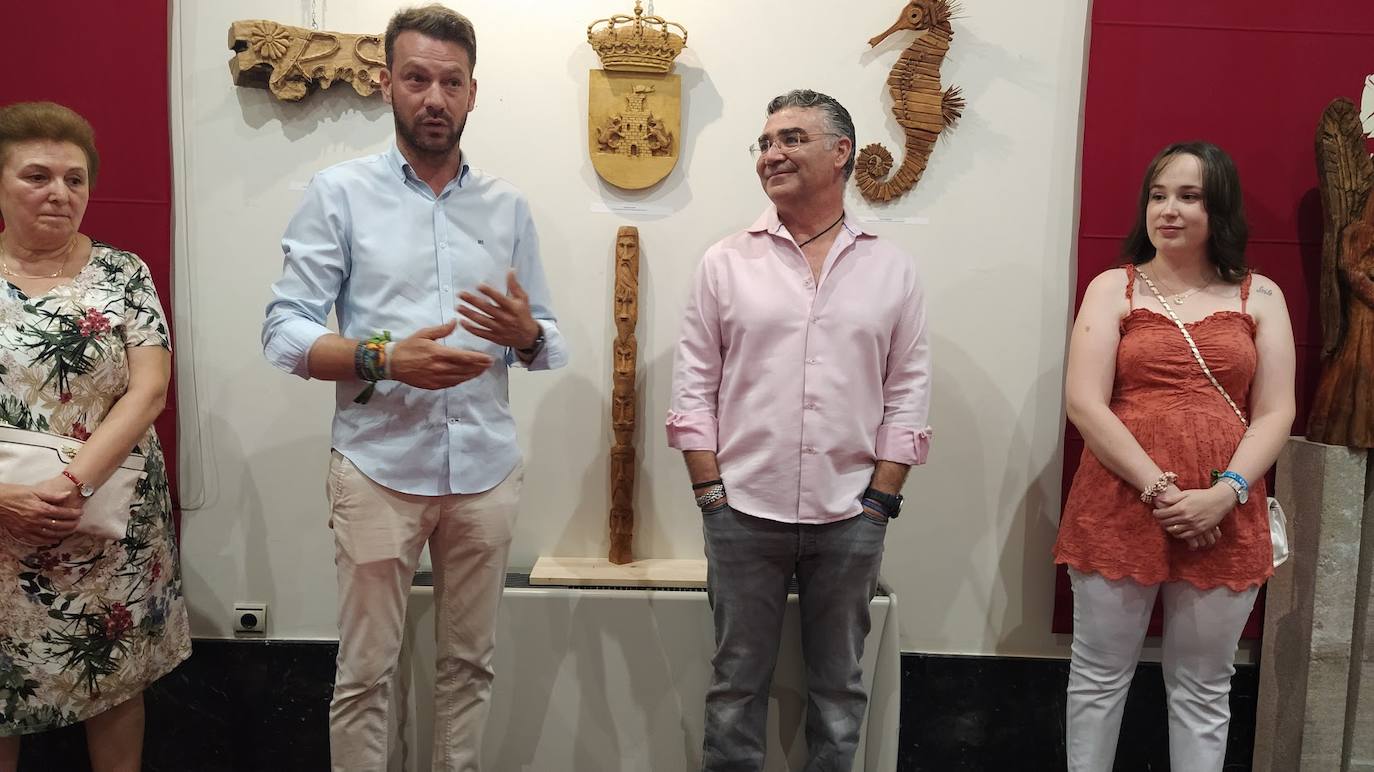 Momento de la presentación e inauguración de la exposición.