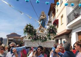 El pasado año la procesión por la calle Fleming.