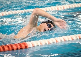 Esta tarde, en la piscina municipal, campeonato de natación