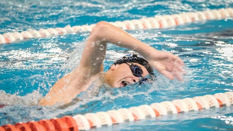 Esta tarde, en la piscina municipal, campeonato de natación