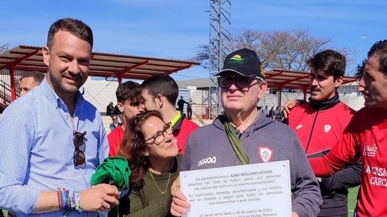 Juan Ochoa, distinguido por su dedicación al Jaraíz
