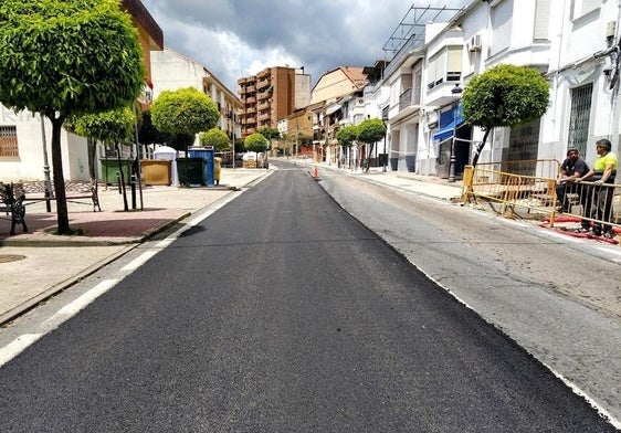 Comienza el arreglo del firme del tramo urbano de la carretera EX-392