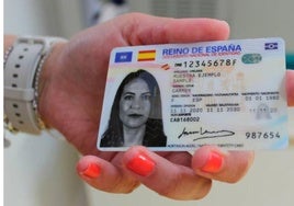 Los días 10 y 11 de junio, renovación y obtención del DNI