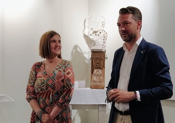 Raquel Moreno expone sus creaciones artísticas en el Museo del Pimentón