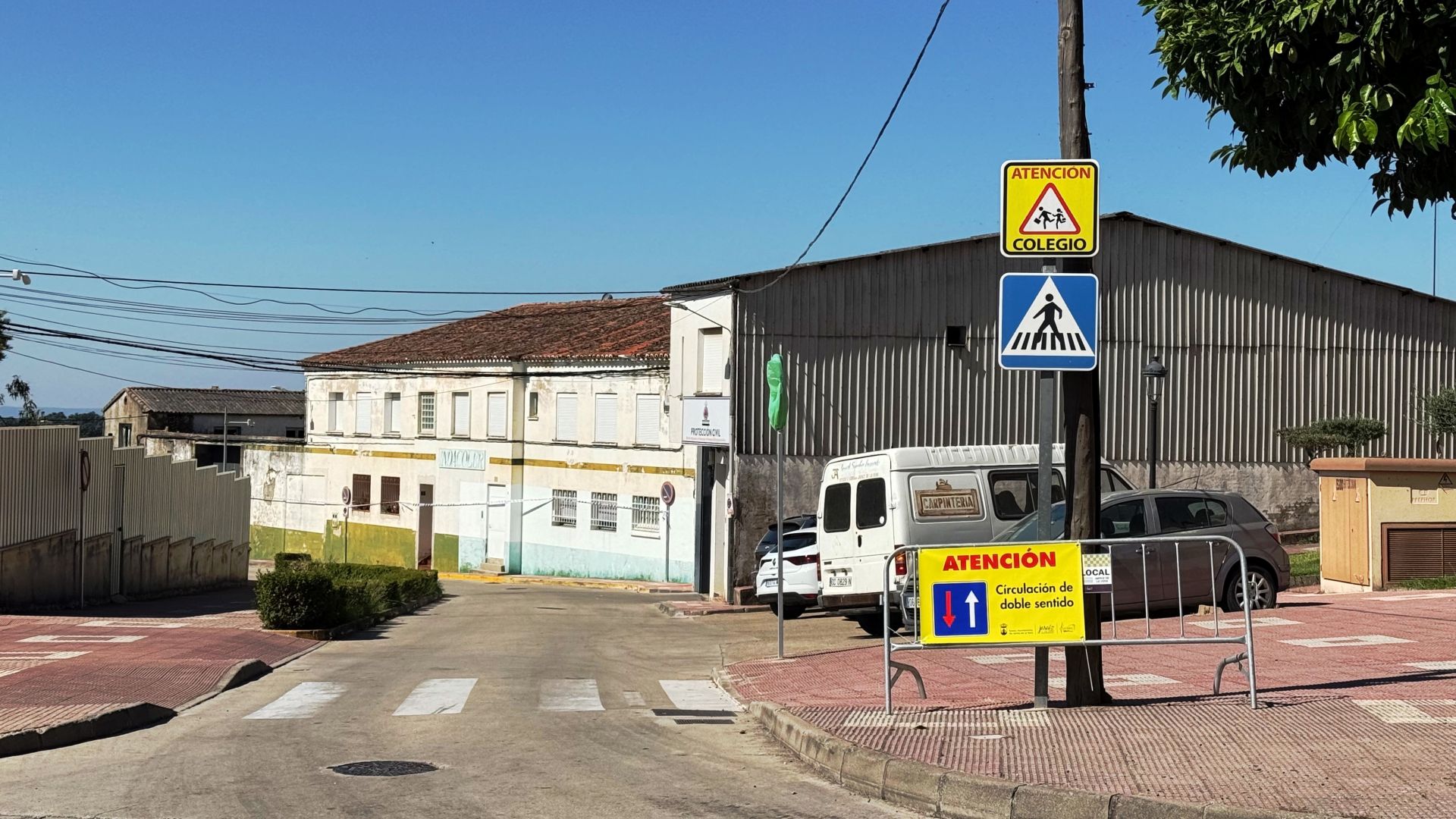 La calle Ejido provisionalmente de doble sentido.