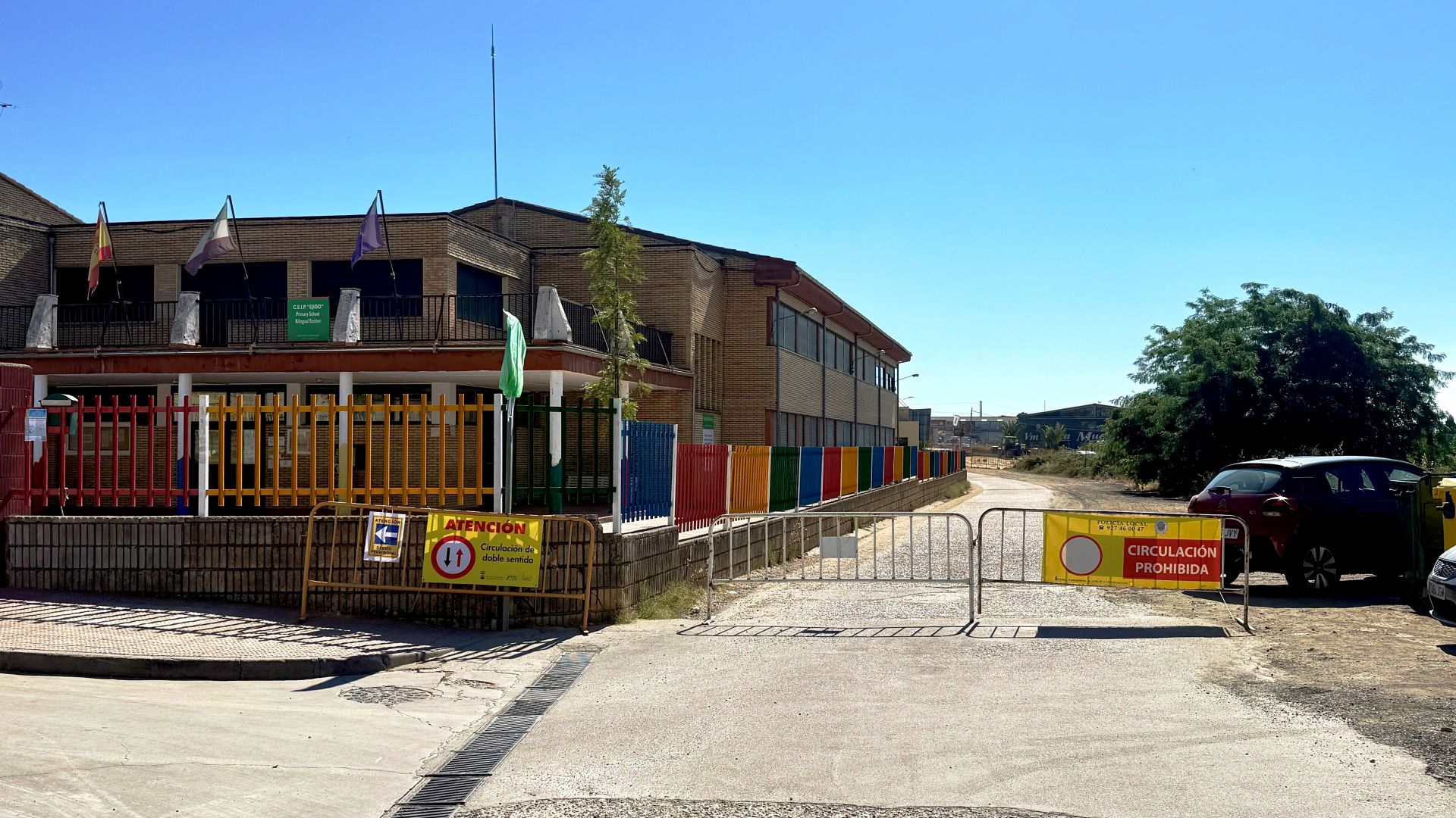 Punto en el que se ha cortado la calle Móstoles, junto al colegio Ejido.