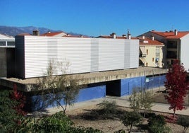 Pabellón gimnasio del IES Maestro Gonzalo Korreas.