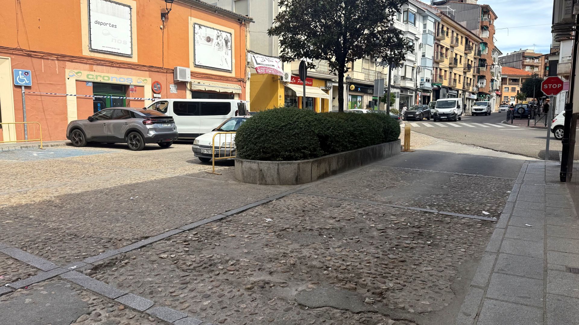 Plazoleta Enciso, en la que se va a reparar parcialmente el pavimento.